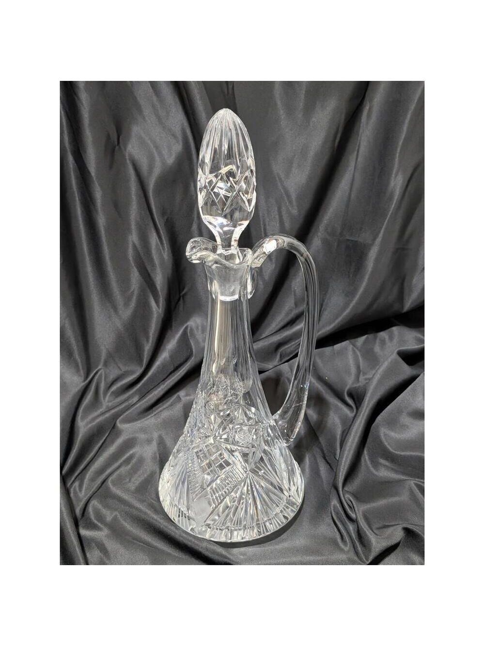 Cut Lead Crystal Glass Decanter with Stopper Excellent Condition 16.5" Tall - Picture 9 of 9